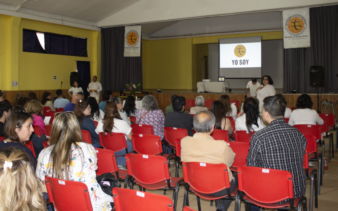 Conferencia: Creámosle a Cristo, inicia en Santiago